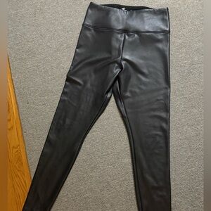 Hollister Black Ultra High-Rise Leggings